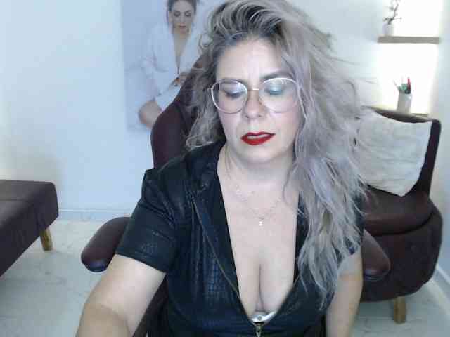 Miss-Diva1 webcam