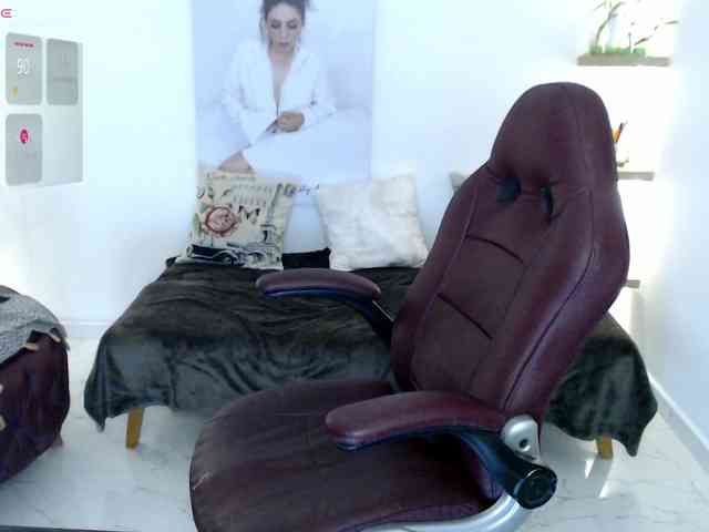 Miss-Diva1 webcam