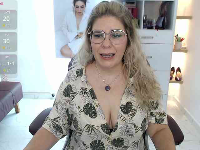 Miss-Diva1 webcam