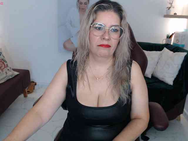 Miss-Diva1 webcam