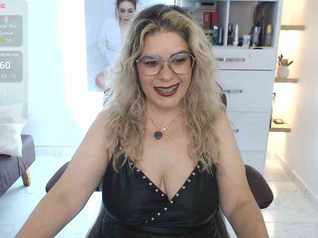 Miss-Diva1 webcam