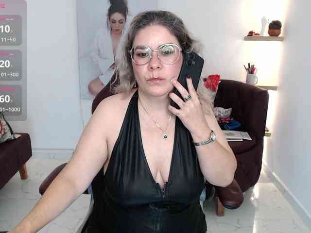 Miss-Diva1 webcam