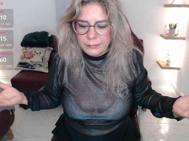 Miss-Diva1 webcam