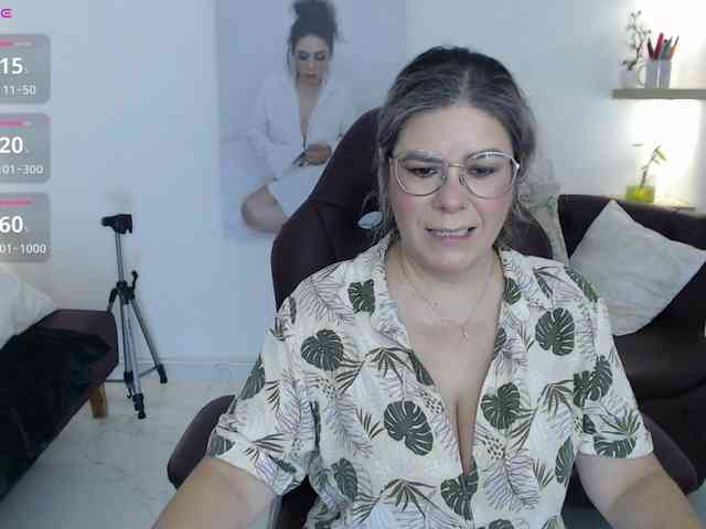 Miss-Diva1 webcam