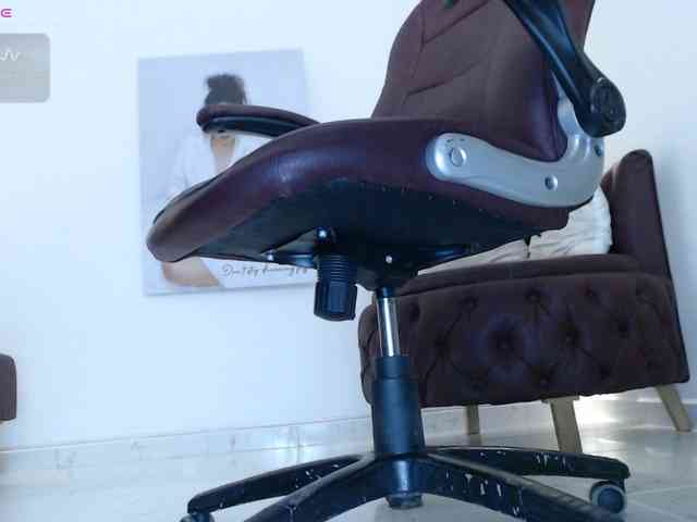 Miss-Diva1 webcam