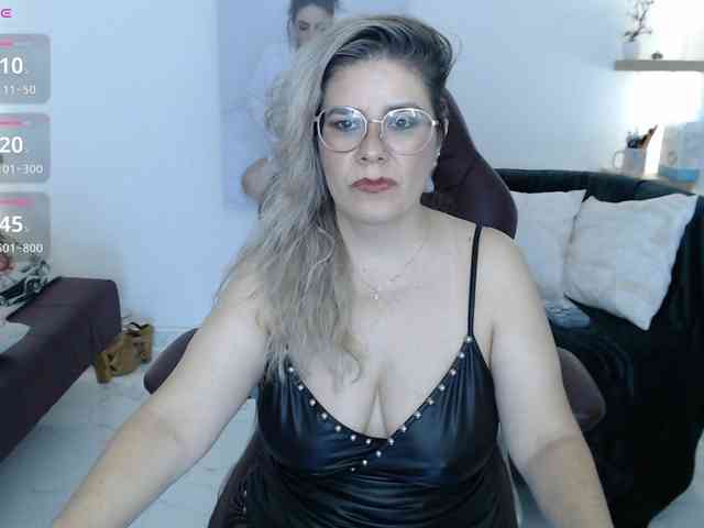 Miss-Diva1 webcam