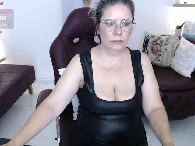 Miss-Diva1 webcam