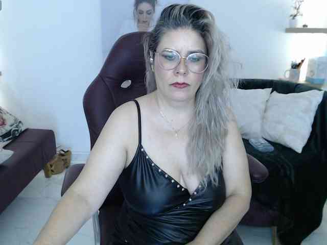 Miss-Diva1 webcam