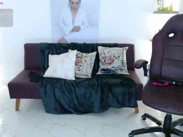 Miss-Diva1 webcam