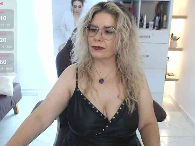 Miss-Diva1 webcam