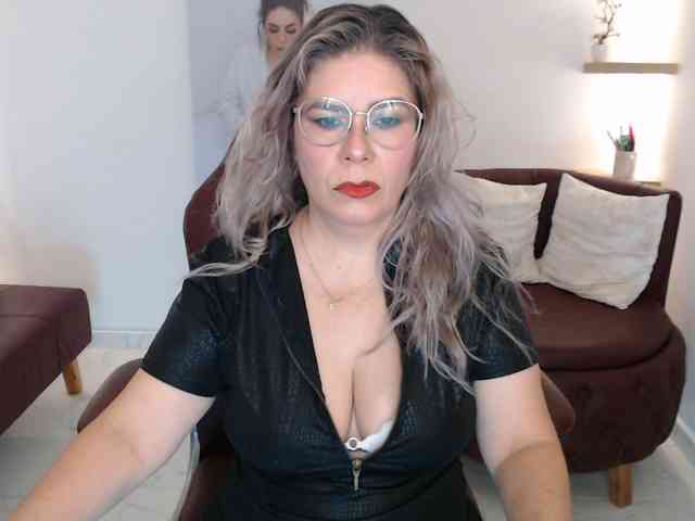 Miss-Diva1 webcam