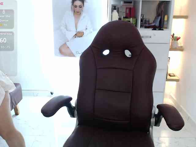 Miss-Diva1 webcam