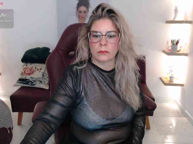 Miss-Diva1 webcam