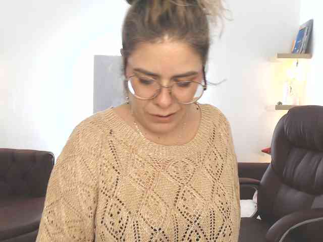 Miss-Diva1 webcam