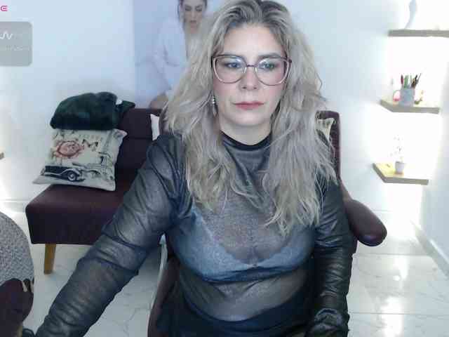 Miss-Diva1 webcam