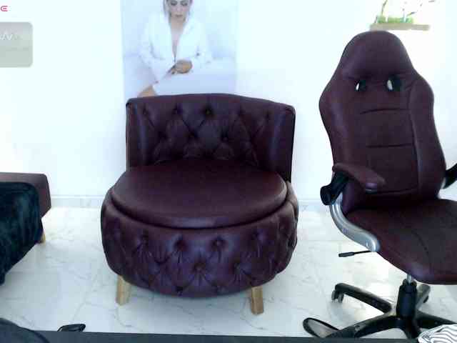 Miss-Diva1 webcam