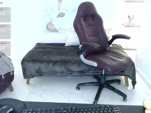 Miss-Diva1 webcam