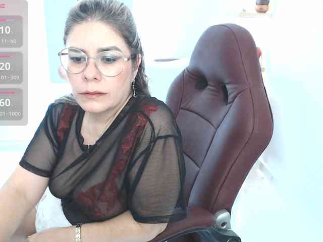 Miss-Diva1 webcam