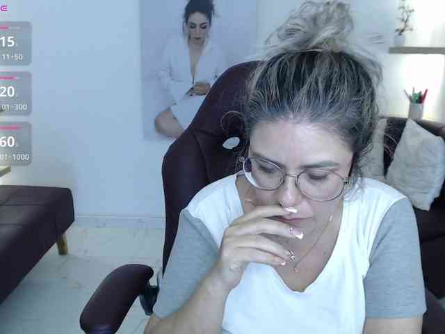 Miss-Diva1 webcam
