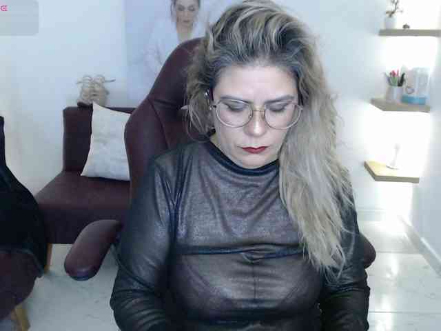 Miss-Diva1 webcam