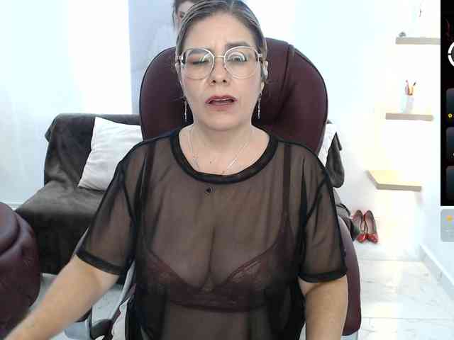 Miss-Diva1 webcam