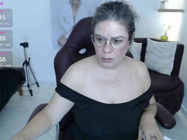 Miss-Diva1 webcam