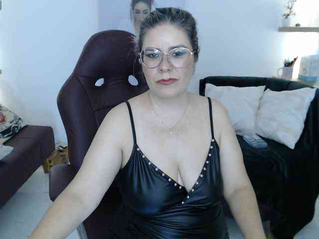 Miss-Diva1 webcam