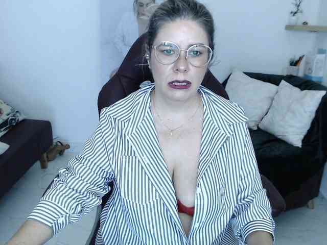 Miss-Diva1 webcam