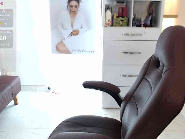 Miss-Diva1 webcam