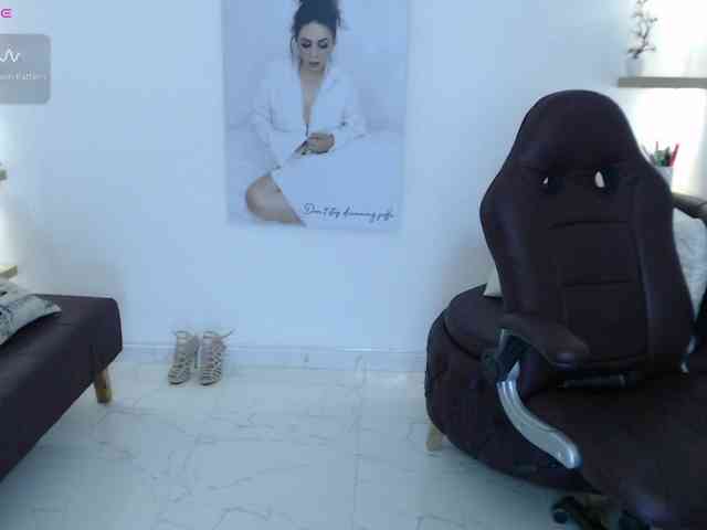 Miss-Diva1 webcam