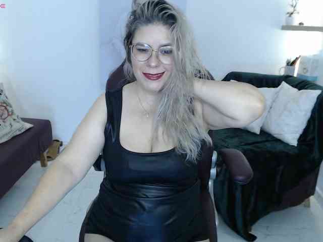 Miss-Diva1 webcam