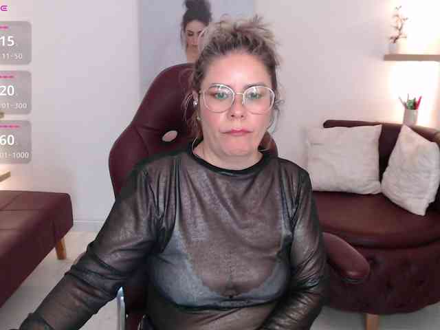 Miss-Diva1 webcam
