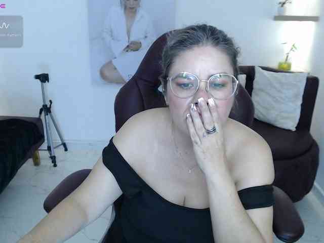 Miss-Diva1 webcam