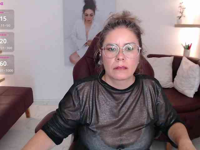 Miss-Diva1 webcam