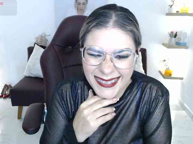 Miss-Diva1 webcam