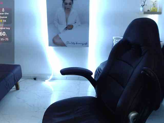 Miss-Diva1 webcam