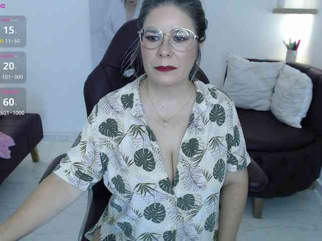 Miss-Diva1 webcam