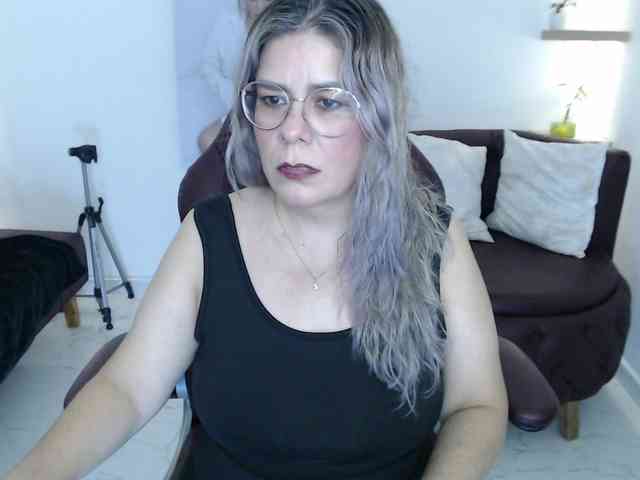 Miss-Diva1 webcam