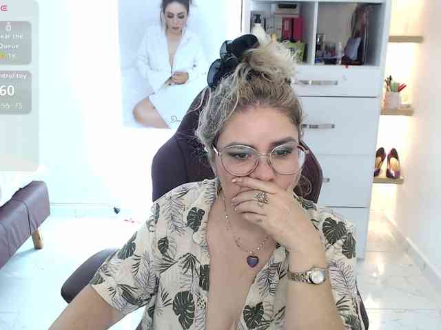 Miss-Diva1 webcam