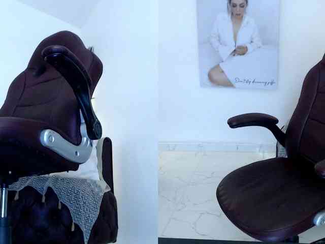 Miss-Diva1 webcam