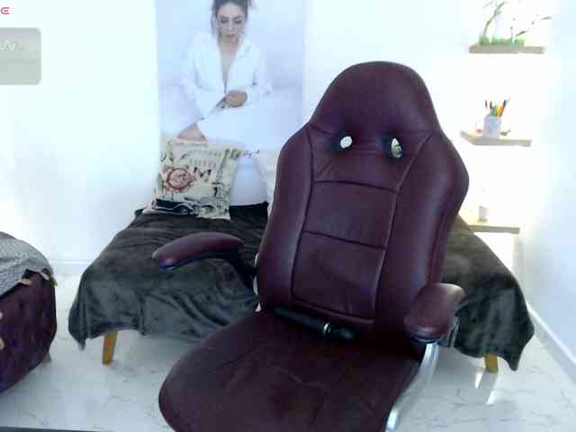 Miss-Diva1 webcam