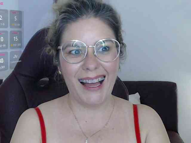 Miss-Diva1 webcam