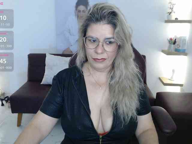 Miss-Diva1 webcam