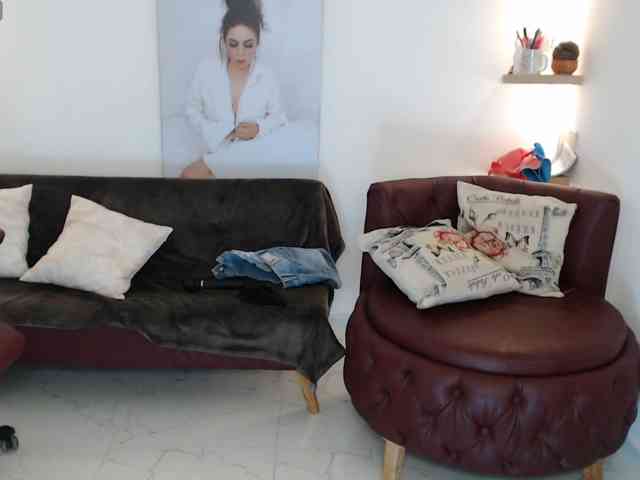 Miss-Diva1 webcam