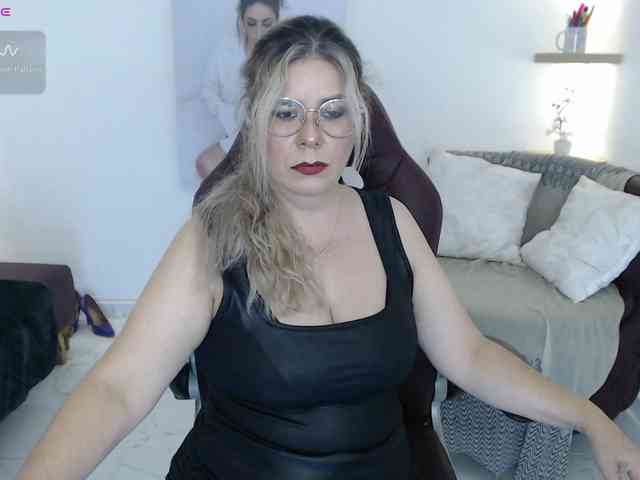 Miss-Diva1 webcam