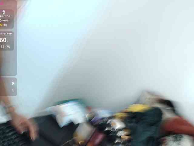 Miss-Diva1 webcam