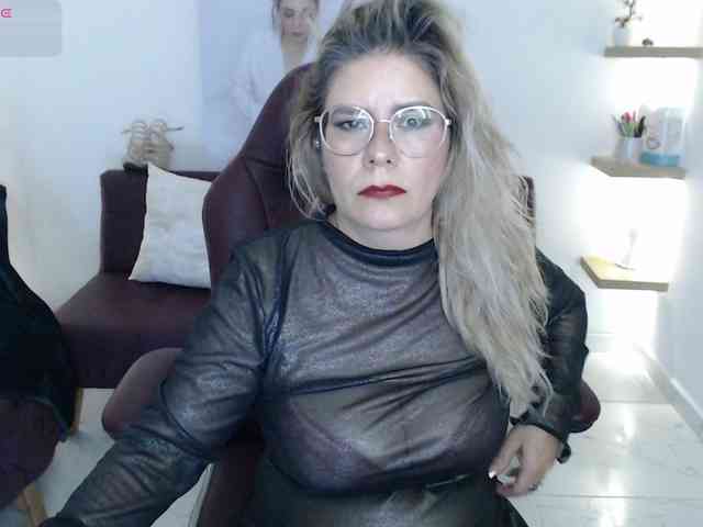 Miss-Diva1 webcam