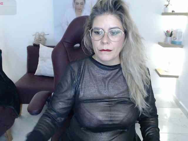 Miss-Diva1 webcam