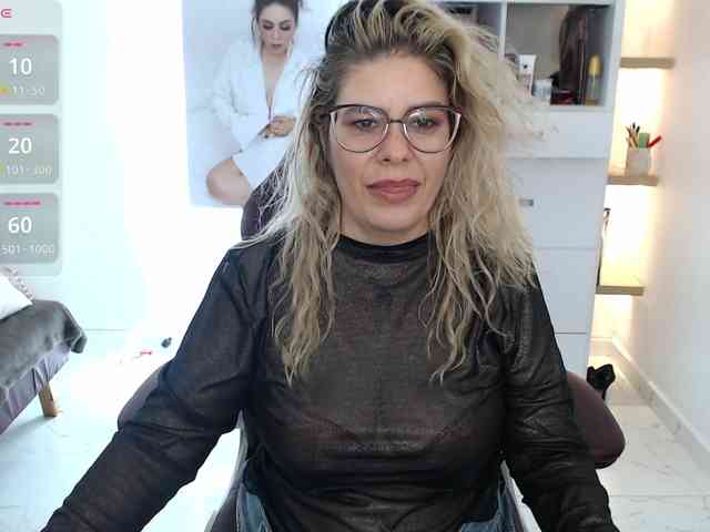 Miss-Diva1 webcam