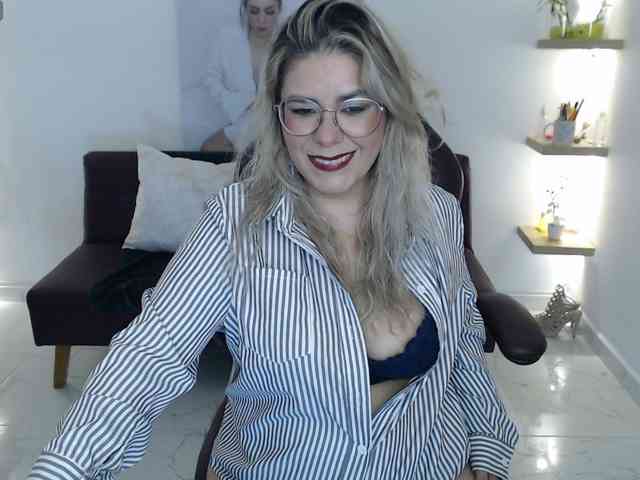Miss-Diva1 webcam